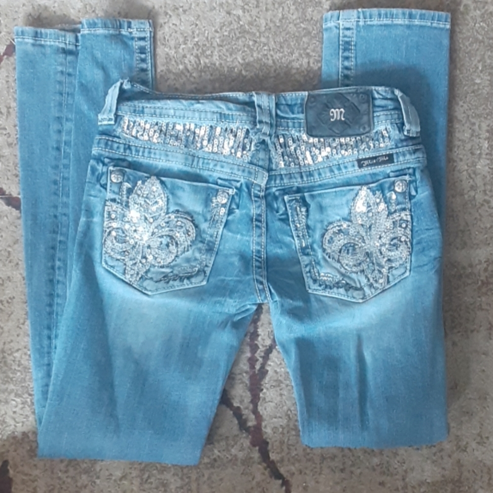 Excellent condition size 25 Miss Me Jeans